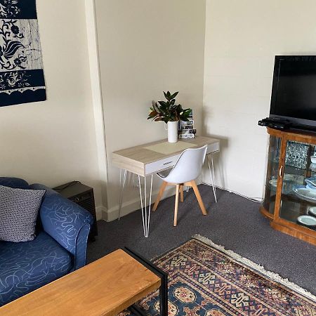 Private, comfortable studio. Wellington Esterno foto